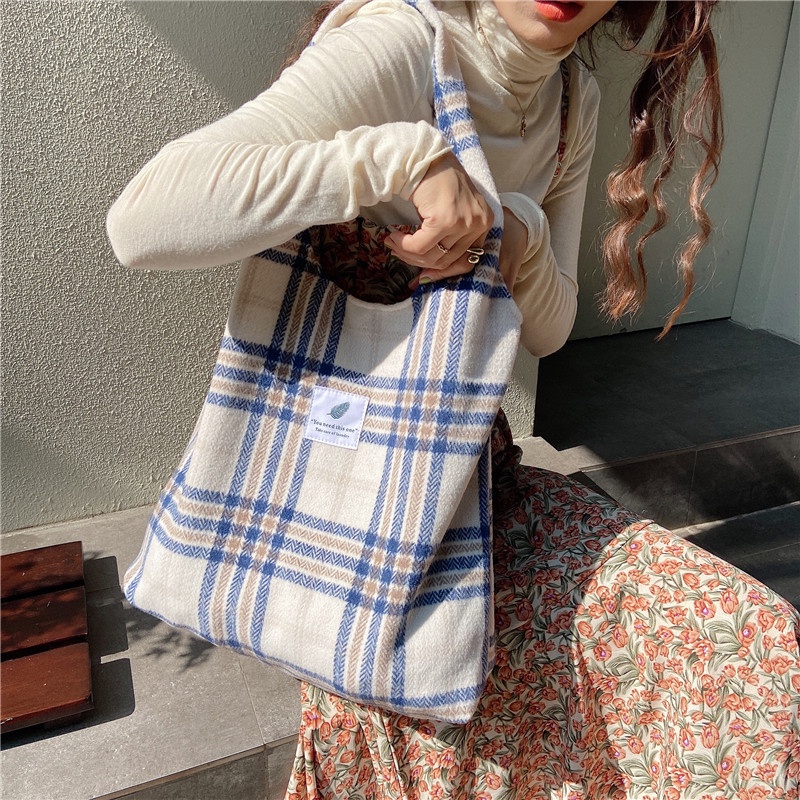 Túi Xách Canvas Họa Tiết Sọc Caro Màu Tương Phản Thời Trang Cho Nữ