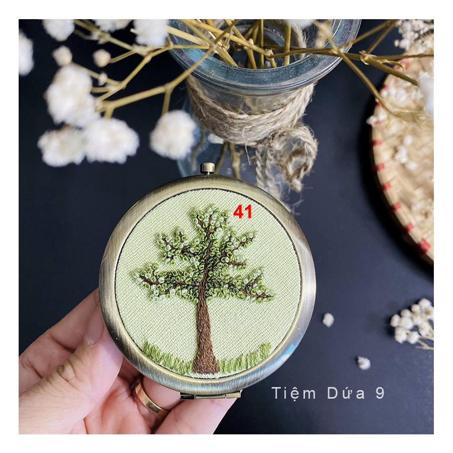 Gương trang điểm thêu tay cao cấp