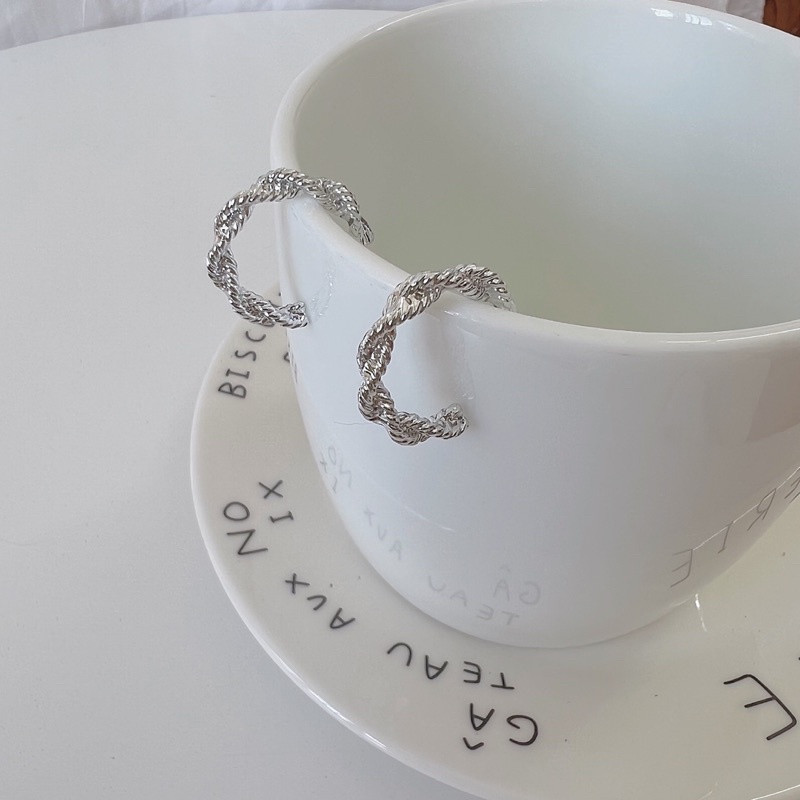 Khuyên tròn xoắn size nhỏ