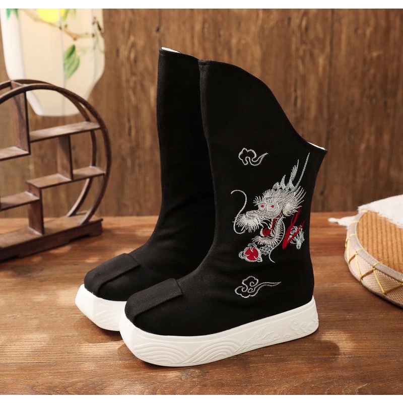 Giày Bốt Trắng Thêu Hoa Văn Chengtai Tăng Chiều Cao Phong Cách Mới Sản Xuất Tại Bài Hát Ming Dày Dặn Dùng Hóa Trang Dynasty Dynasty 10
