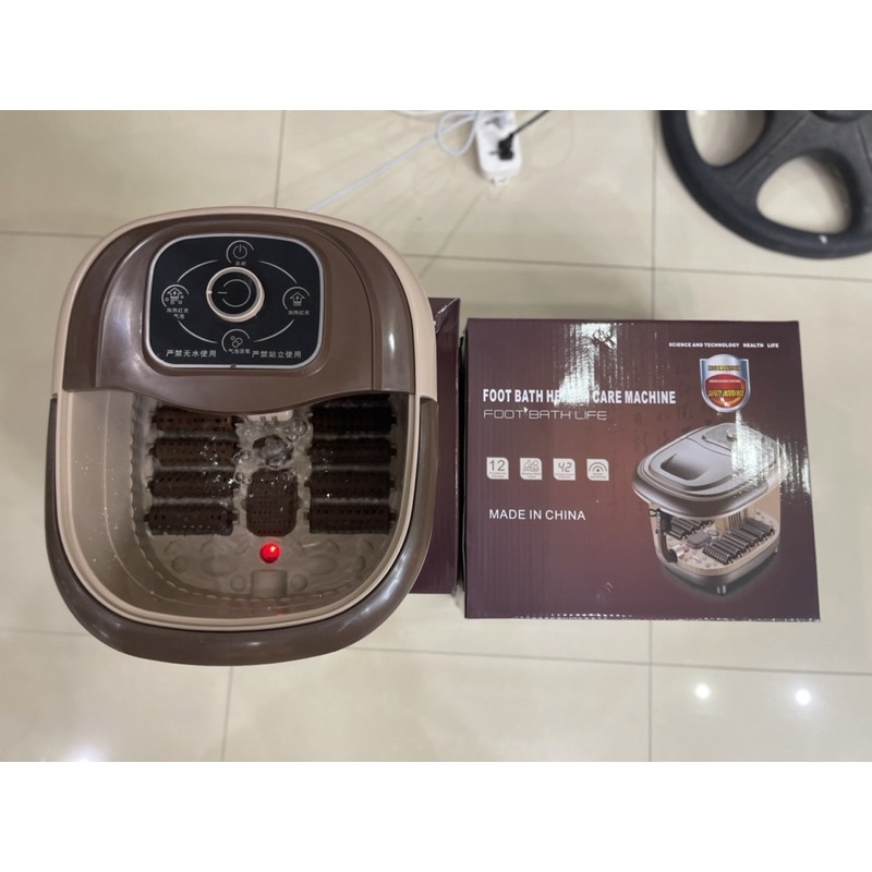 Bồn ngâm chân massage