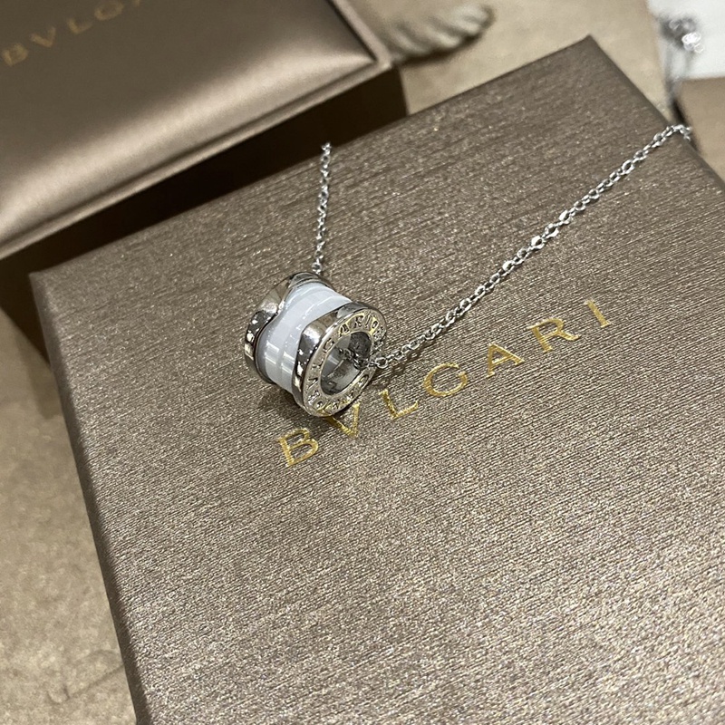 Bvlgari Vòng Cổ Màu Trắng Đa Năng Phân Phối Quần Áo Cho Nữ
