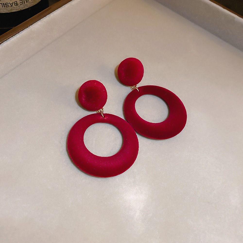 Bông Tai Dáng Dài Hình Tròn Phong Cách Cổ Điển Thời Trang Mùa Đông Cho Nữ