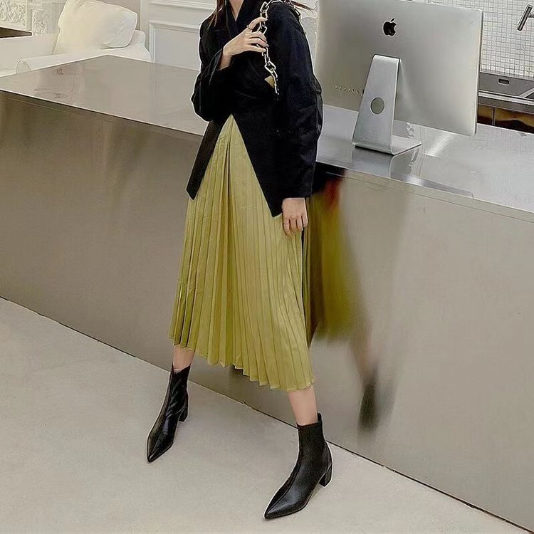 Giày Boots Martin Gót Dày Mũi Nhọn Thời Trang Cá Tính