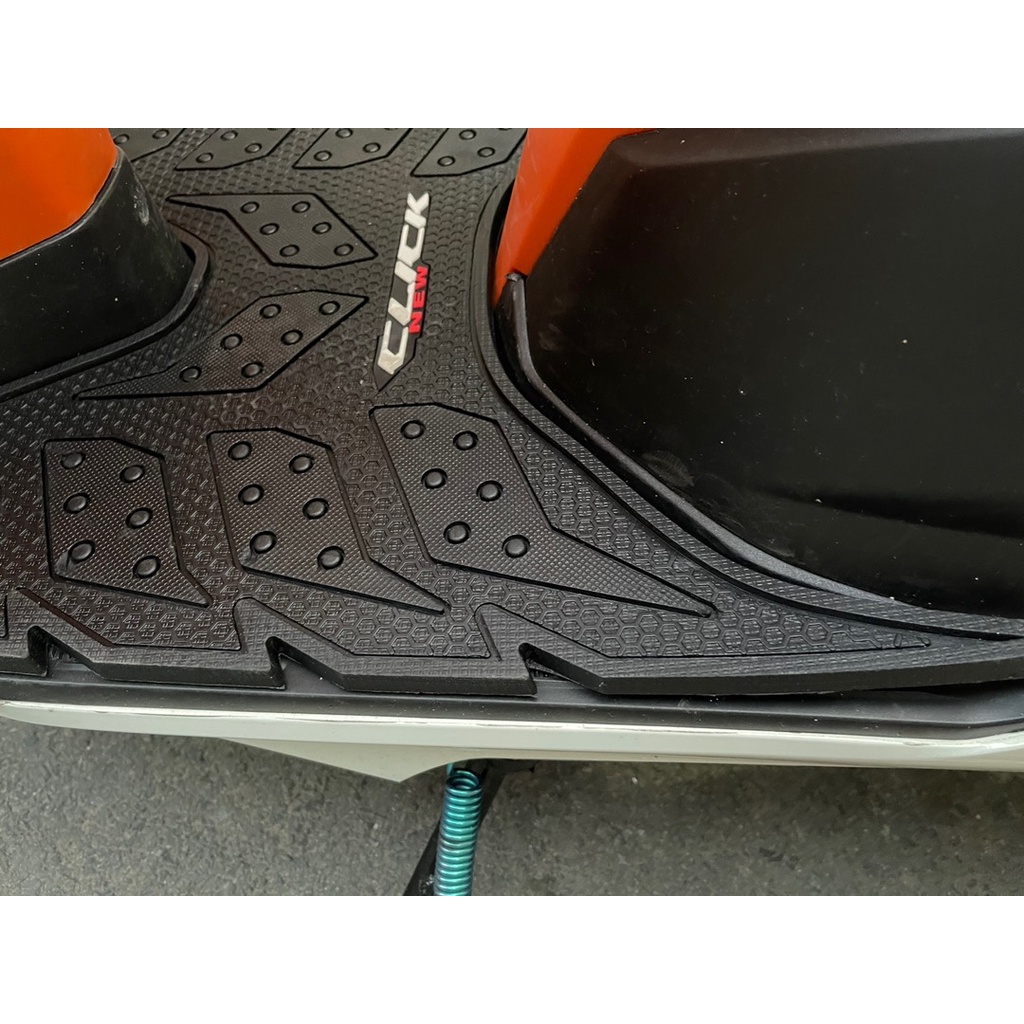 THẢM LÓT CHÂN XE CLICK  - ĐEN