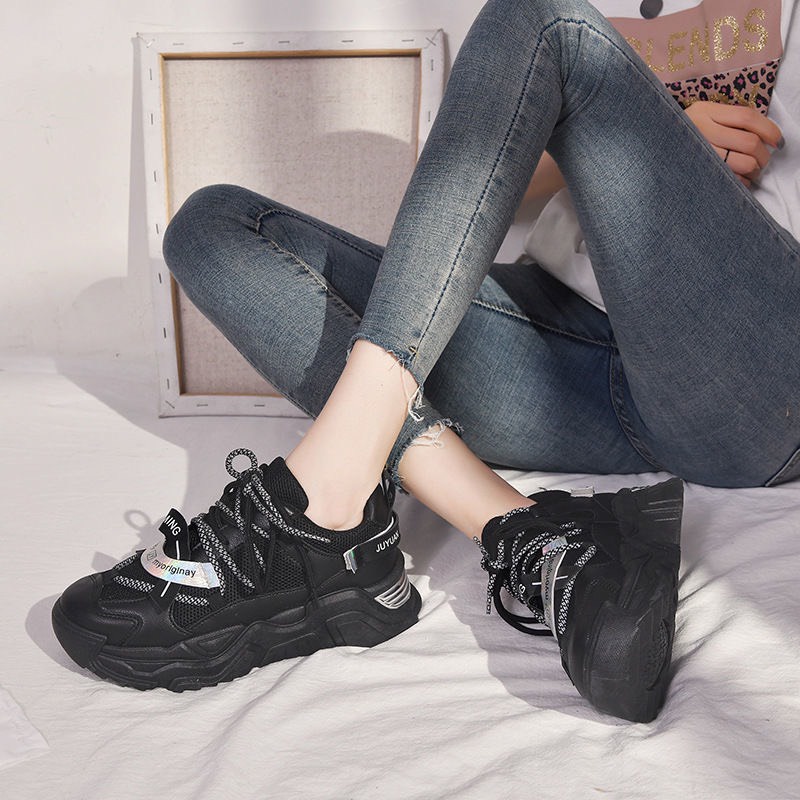 Giày thể thao nâng đế phối viền cực chất hàng đẹp QCCC sẵn 2 màu đen kem cá tính