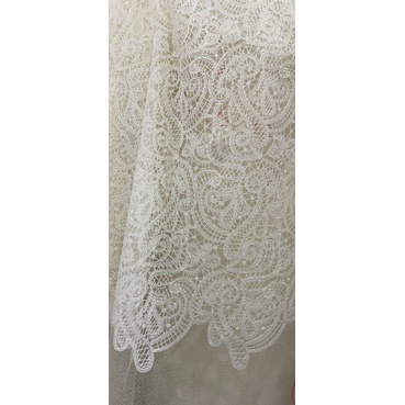 Vải ren thêu loại 1 có 4 màu trắng đen kem da