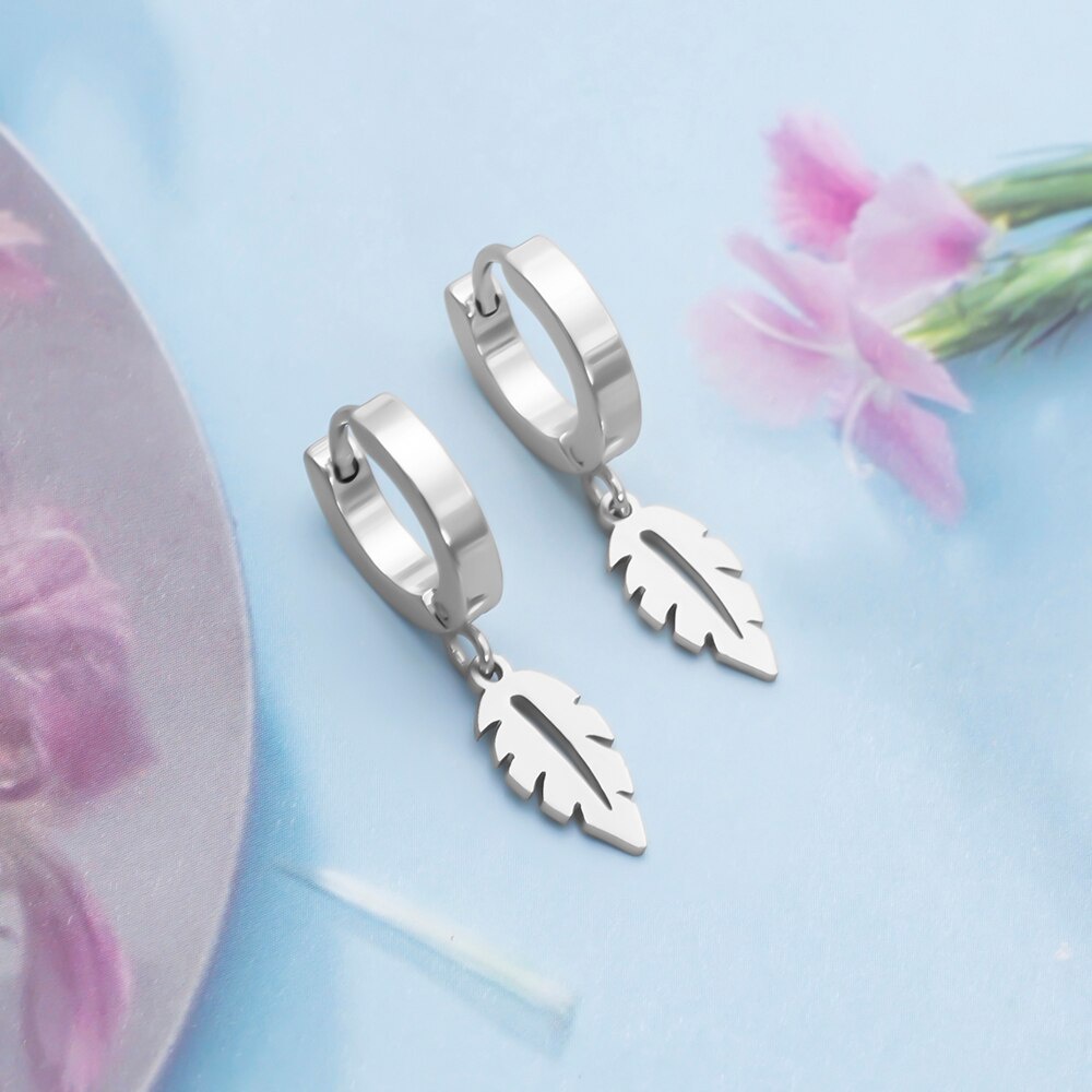 1 Đôi Khuyên Tai Tròn Bằng Thép Không Gỉ Màu Sắc Bạc Hình Bướm / Xương Rắn Phong Cách Punk Dành Cho Nam Nữ