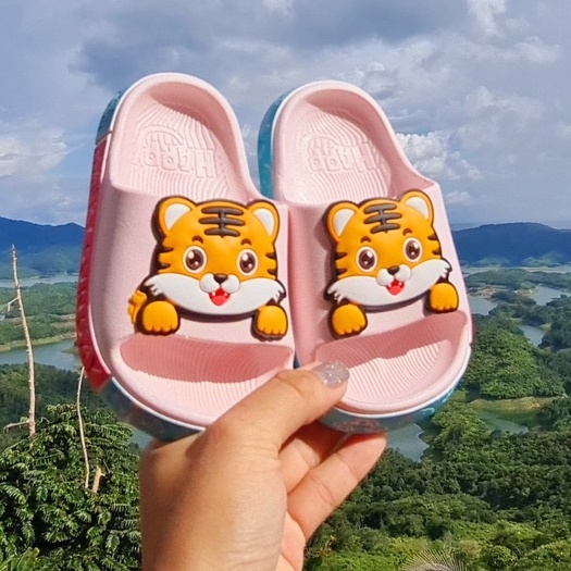 Dép bánh mì cho bé trai bé gái viền chữ hình thỏ- mèo dễ thuong siêu mềm
