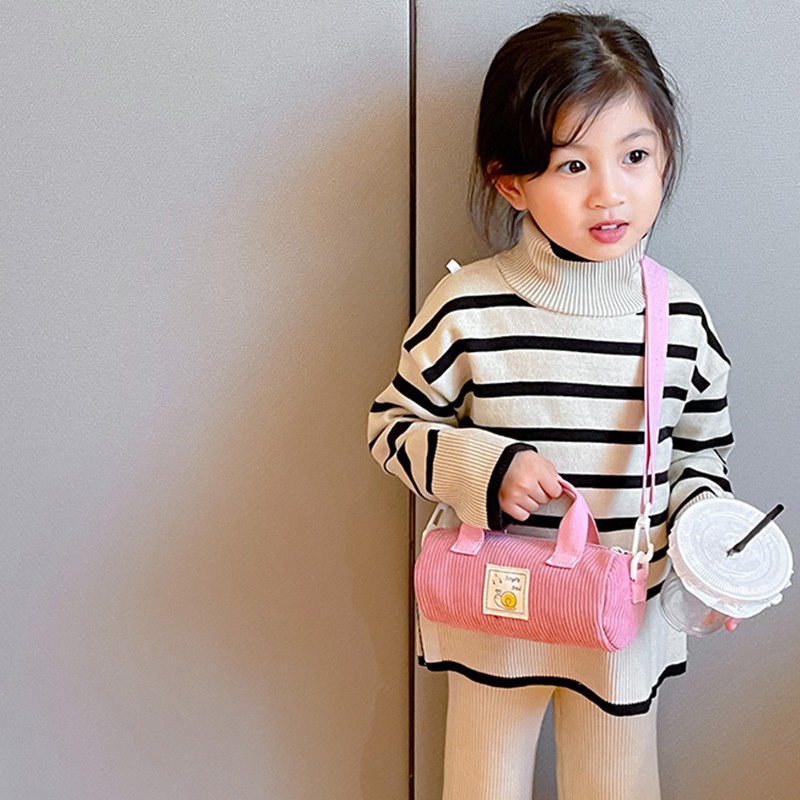 Túi Xách Đeo Vai Kiểu Dáng Dễ Thương Xinh Xắn Dành Cho Bé Trai Và Bé Gái