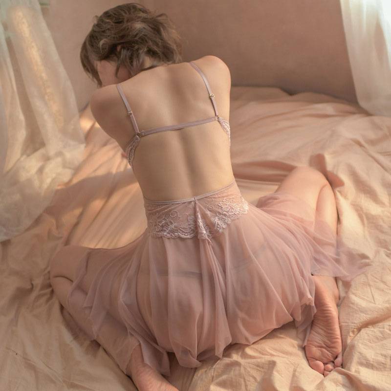 Đồ ngủ Hai Dây Phối Ren Xuyên Thấu Gợi Cảm Cho Nữ