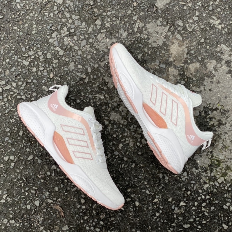 Giày chạy bộ thể thao tập gym nữ trăng phối kem A152