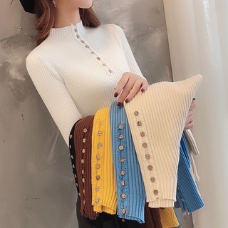 Áo len tay dài 3 phân nút gỗ cổ cao