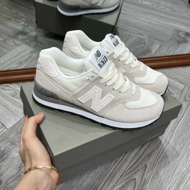 GIẦY THỂ THAO NAM NỮ THIẾT KẾ TRẺ TRUNG NĂNG ĐỘNG, PHỐI ĐỒ SIÊU ĐẸP CÁ TÍNH, HÀNG CAO CẤP CÓ SẴN.