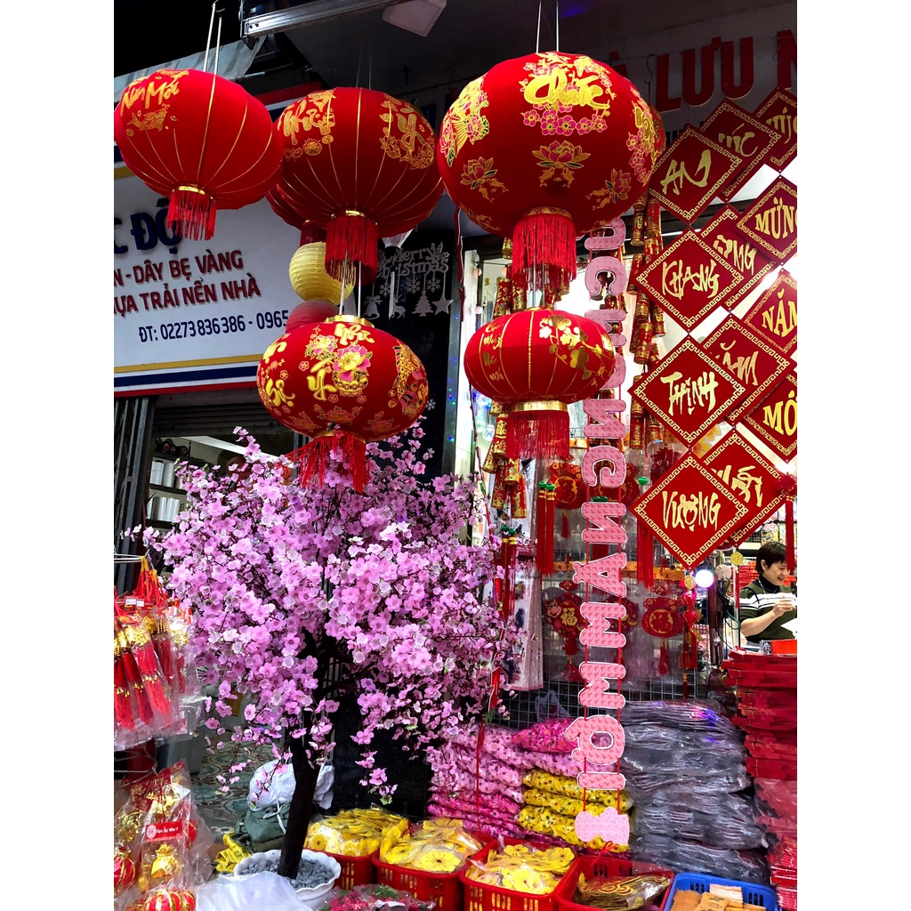 ĐÈN LỒNG TẾT VẢI NHUNG XẾP NHŨ VÀNG CAO CẤP TRANG TRÍ TẾT 2023