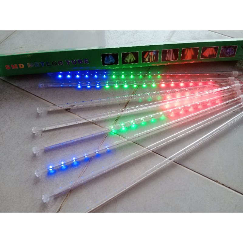 Đèn chớp led sao băng 8 ống
