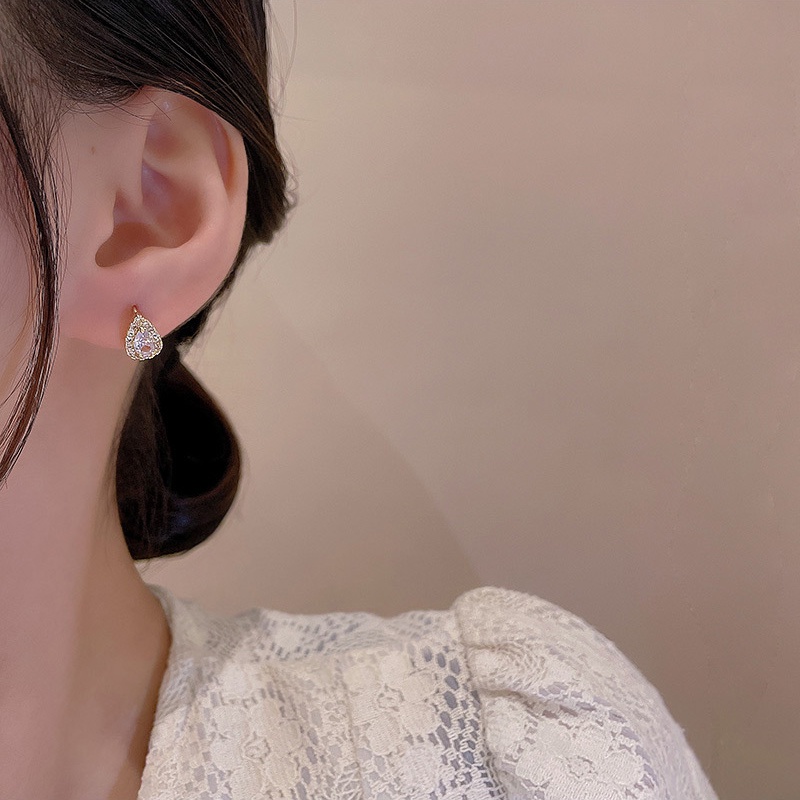 Bông Tai Mạ Bạc 925 Hình Trái Tim Đính Đá Zircon Sang Trọng