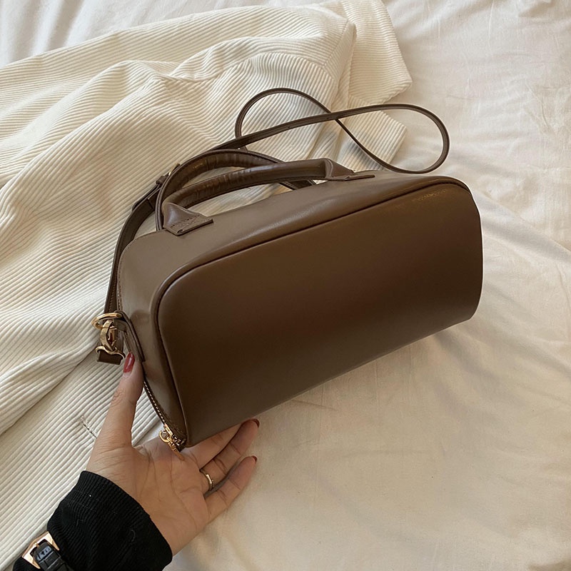 Túi Đeo Chéo Ba Chiều Màu Trơn Cá Tính Cho Nữ