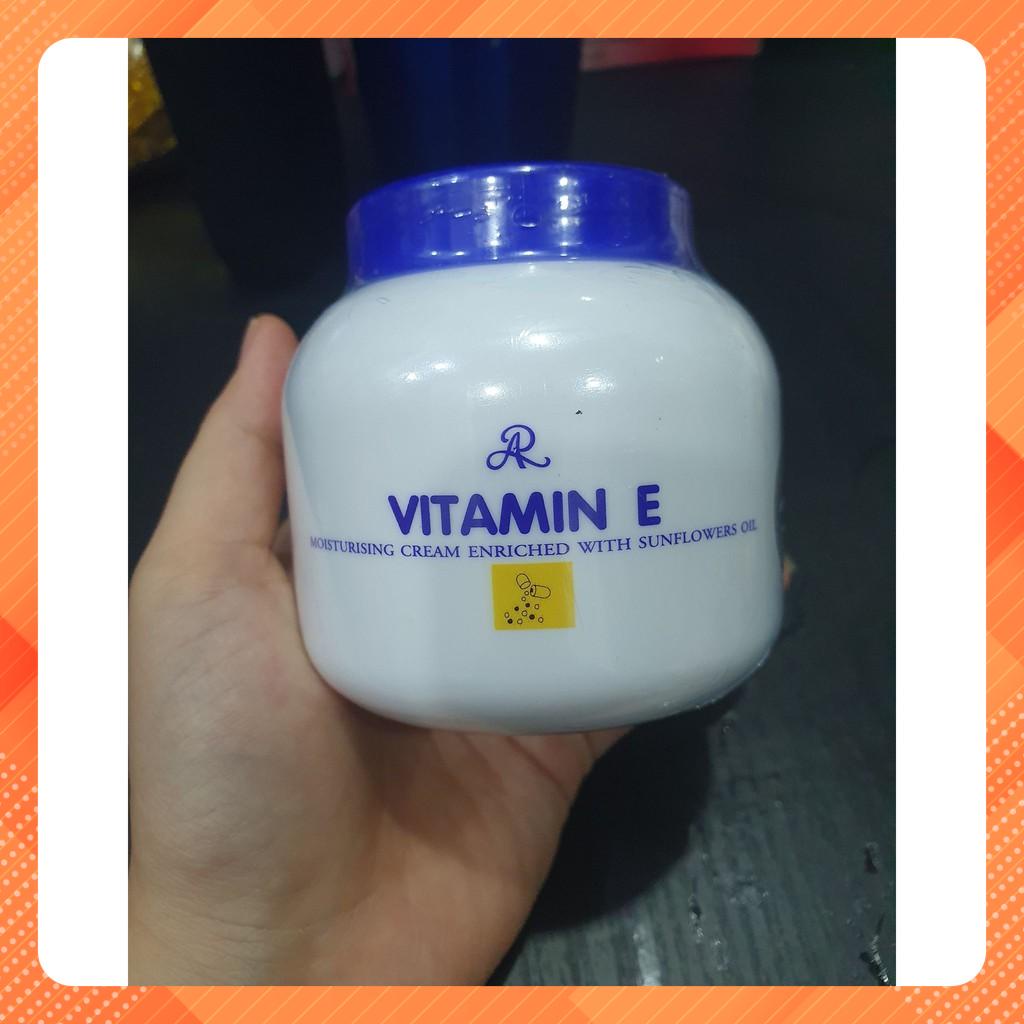Kem dưỡng da vitaminE[GIẢM GIÁ SỐC] chính hãng Thái Lan
