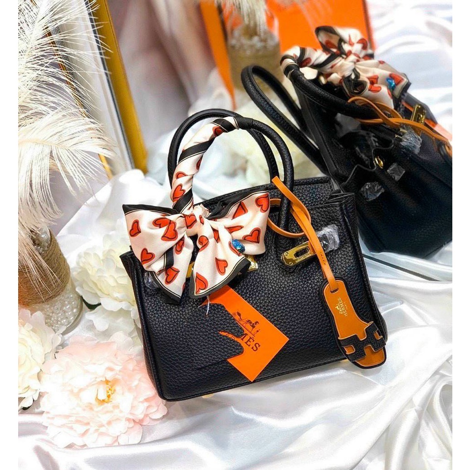 ￼Túi Xách Nữ HM 2 Quai Size 20 Da Lì FullBox Tặng Kèm Khăn -gấu mua riêng