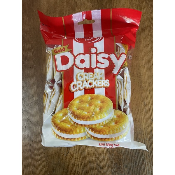 Bánh quy kẹp kem Daisy 236g gói 30 cái