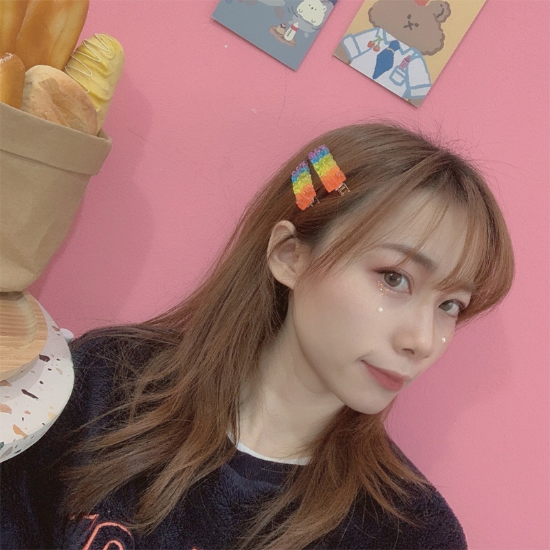 Kẹp Tóc Hình Chú Gấu Bằng Resin Màu Sắc Ngọt Ngào Thời Trang