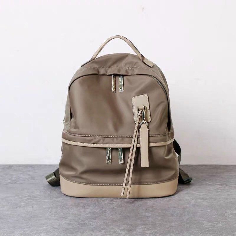 Balo nữ chất dù