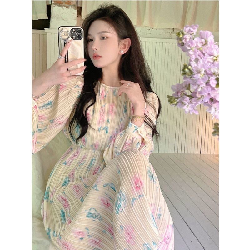 Váy maxi hoa xếp ly nhỏ pure desire pháp eo nhỏ cao cấp khí chất nhẹ nhàng như gió mùa xuân thu 2022