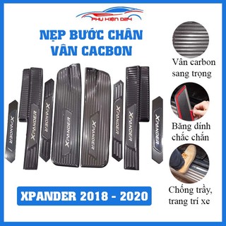 Ốp bậc cửa lên xuống ô tô Xpander 2018-2020 vân cacbon
