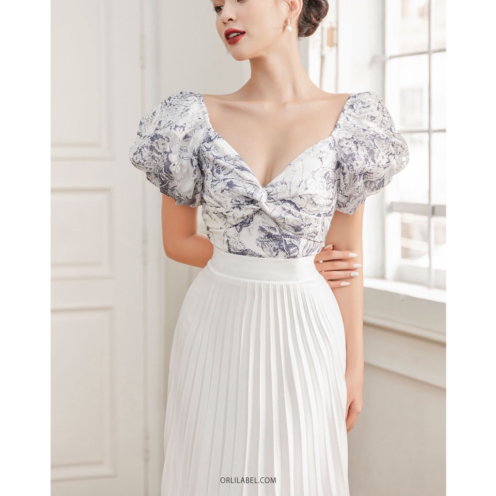 Áo croptop tơ hoa xanh - Blue Floral Top - Orli Label