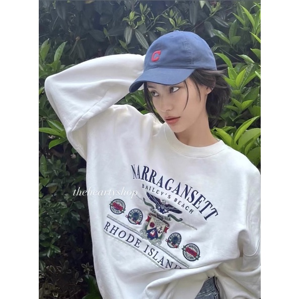 Áo Erica Narragansett Sweatshirt - brandy melville