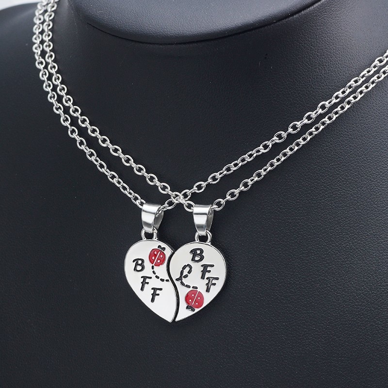Vòng cổ Mặt Hình Trái Tim Ghép Màu Sắc BFF Có Hình Côn Trùng Đỏ Đẹp Mắt Thích Hợp Làm Quà Tặng Cho Bạn Gái