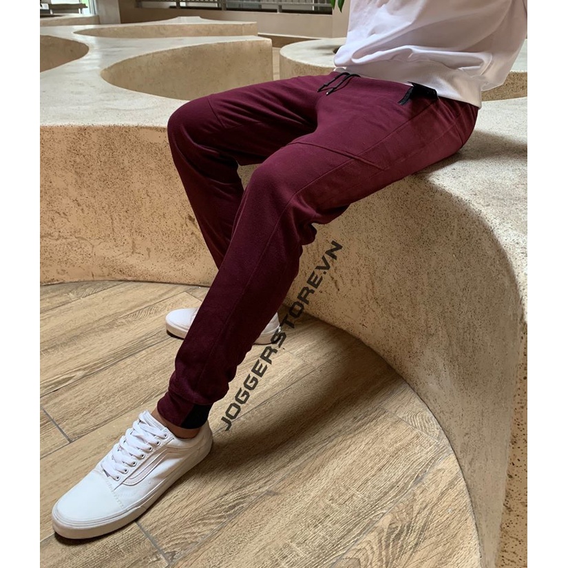 QUẦN JOGGER THUN NỈ ĐỎ