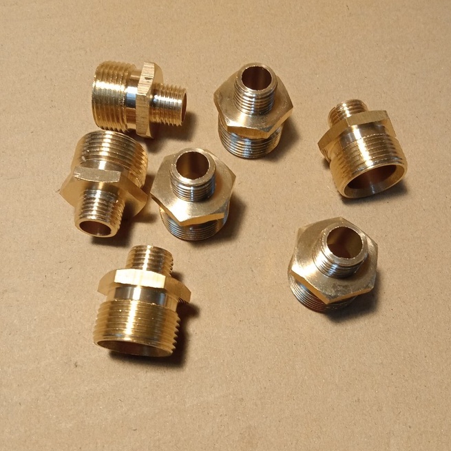 Kép nối hai đầu ren ngoài 22mm-13mm, kép lệch 22/13mm