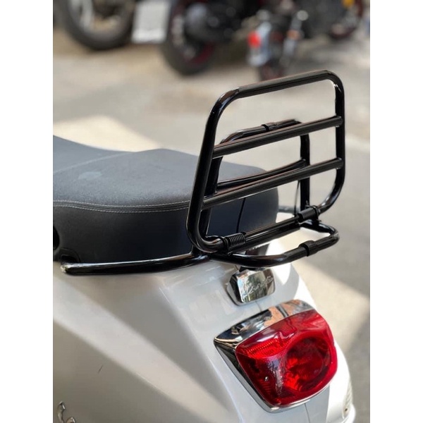 BAGA TỰA LƯNG CHO XE VESPA