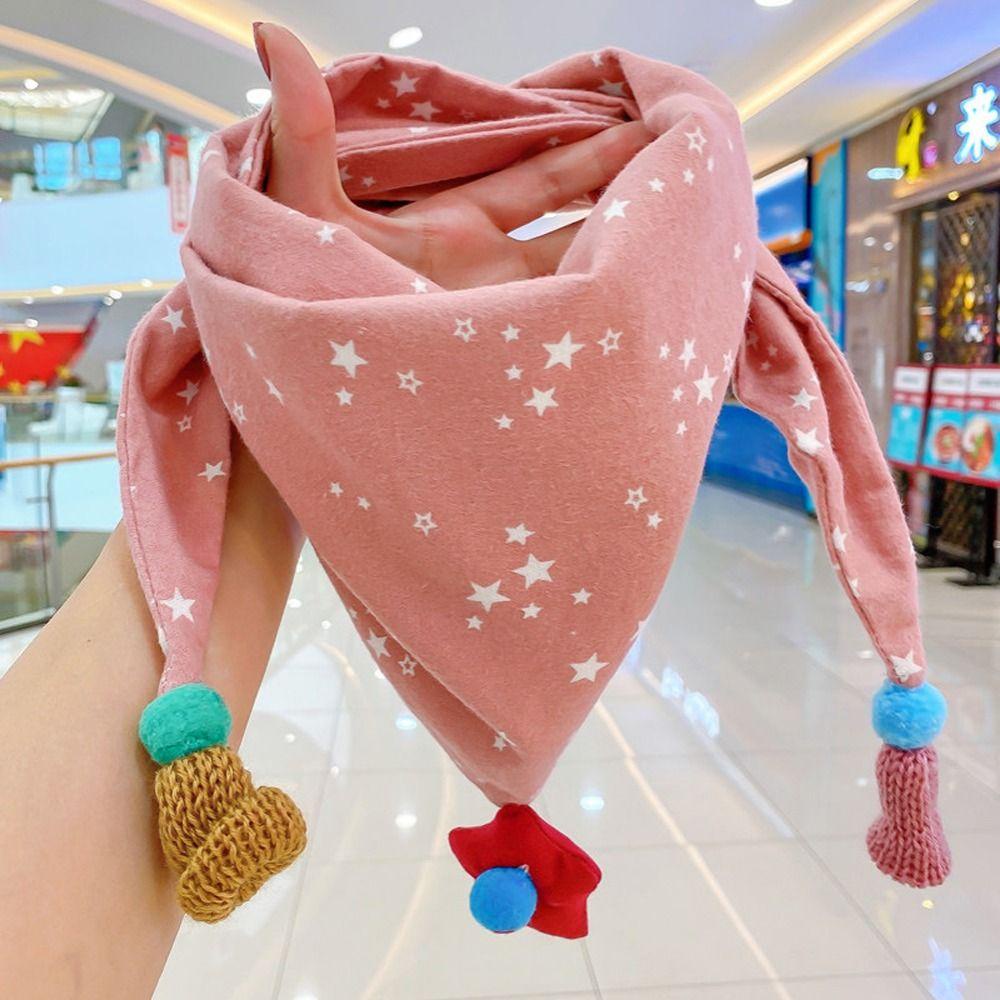 Khăn Choàng Cổ Hình Tam Giác Chống Gió In Họa Tiết Trái Tim Thời Trang Thu Đông Cho Bé Trai Và Gái