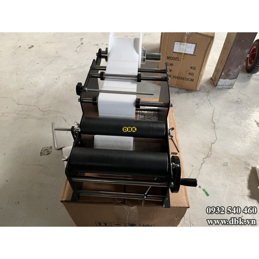 Máy dán nhãn thủ công DBK MT-30