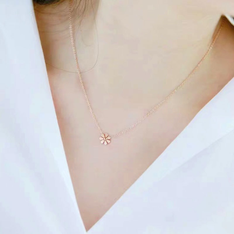 Dây Chuyền Thép Titan Không Phai Mặt Hoa Cúc Phong Cách Nhật Hàn Tinh Tế