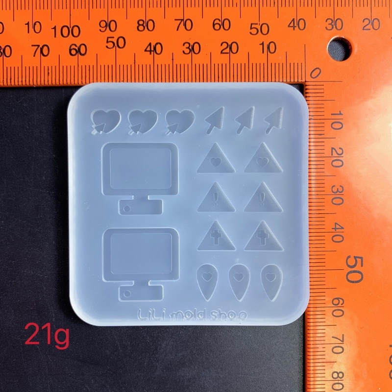 Khuôn Silicone Làm Cát Chảy Hình Trái Tim Xinh Xắn