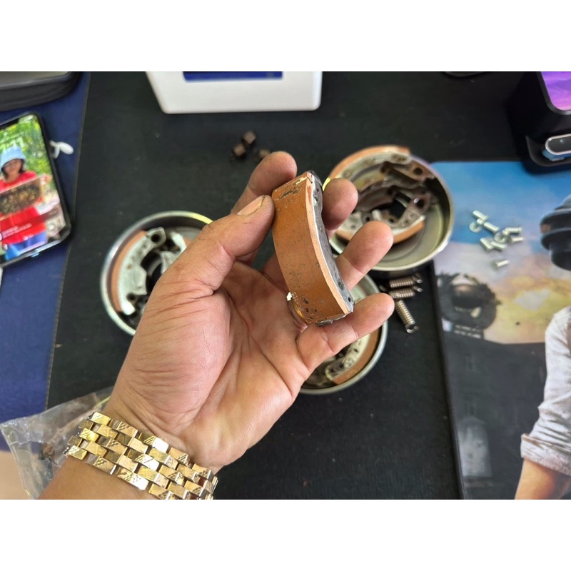 Bố  chuông  Thái Đỏ xe số