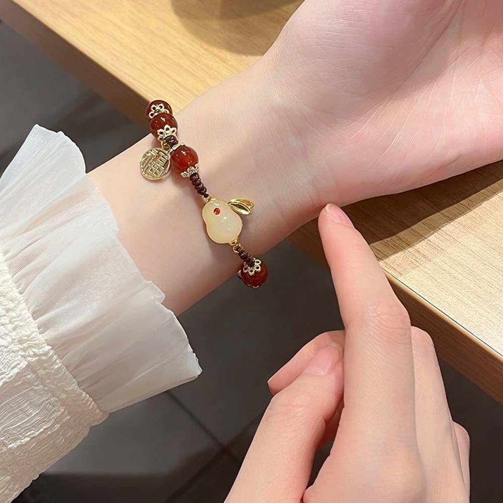 Vòng Tay Chuỗi Hạt Mặt Hình Thỏ Phong Cách Trung Hoa Thanh Lịch Cho Năm Mới