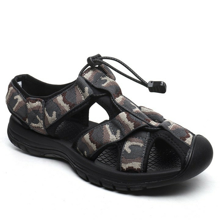 Sandal Nam Rova Đế Cao Su Quai Dù Bít Mũi - RV626 Đen