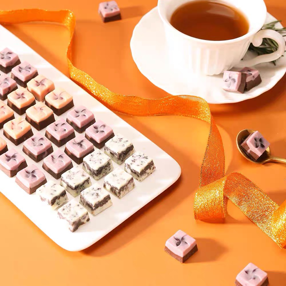 [ Siêu phẩm ] Socola sữa mix trái cây / Socola tươi / Sandwich Sôcôla Sữa Fudge hộp 108g