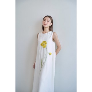 Nosbyn - Đầm Linen Sát Nách Thêu Hoa - N210-D001