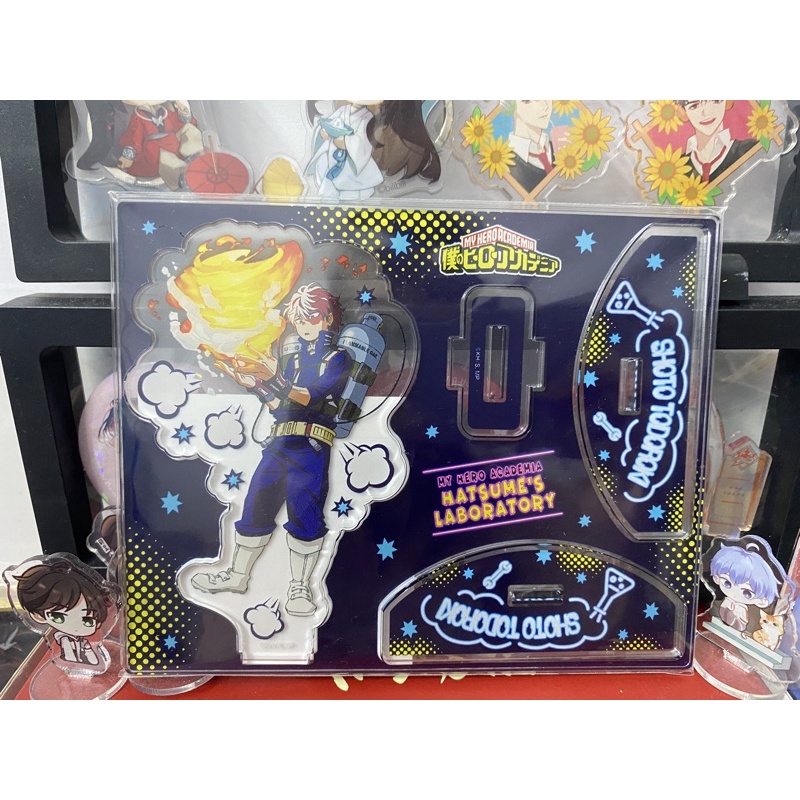 Standee MHA