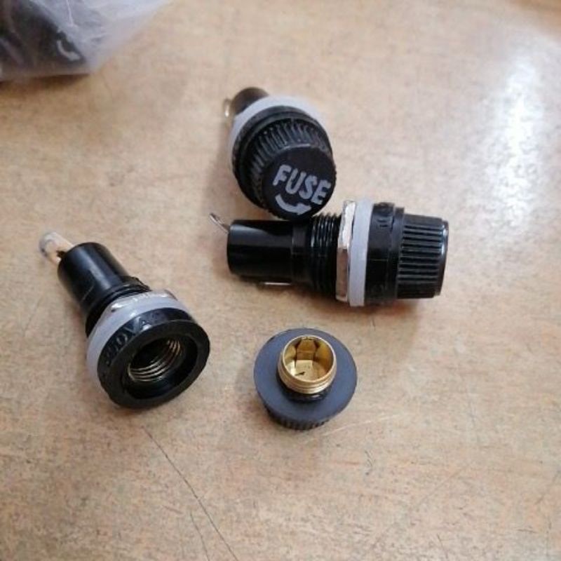 Vỏ ống cầu chì Fuse holder BLX-3