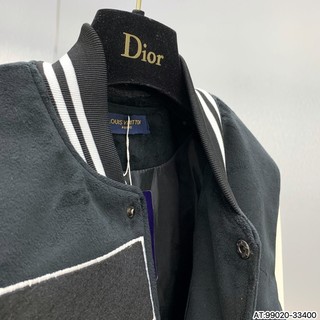 Áo khoác bomber Lệ Vi