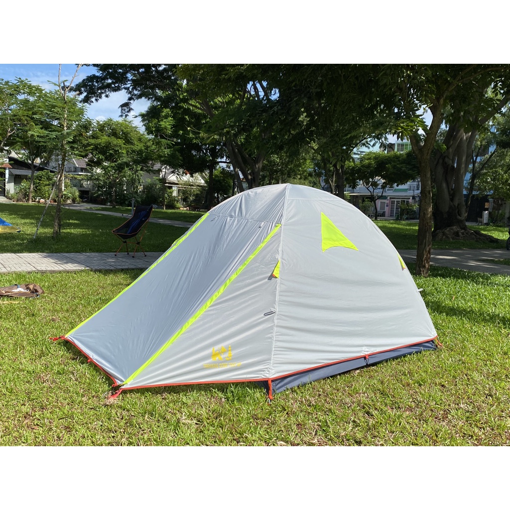 Lều cắm trại 4 người Trekking Dome 4P