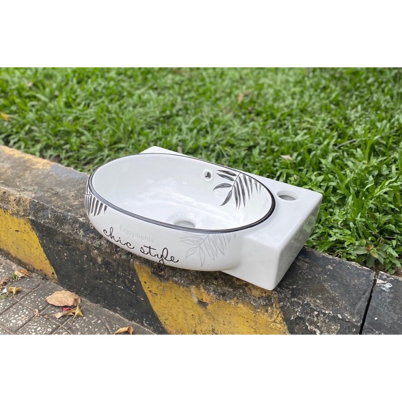 Lavabo bồn sứ rửa tay góc, gọn đẹp
