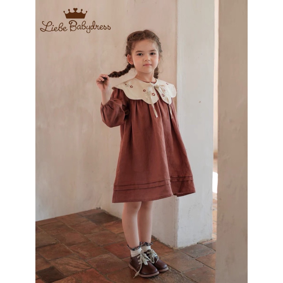 Đầm Liebe nâu tây cổ rời